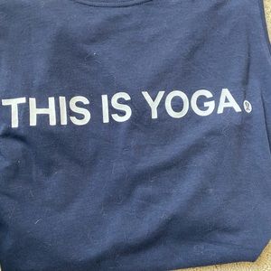 Lululemon size 10 navy sleeveless t shirt